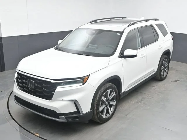 Used 2025 Platinum White Pearl Honda AWD Elite image 75