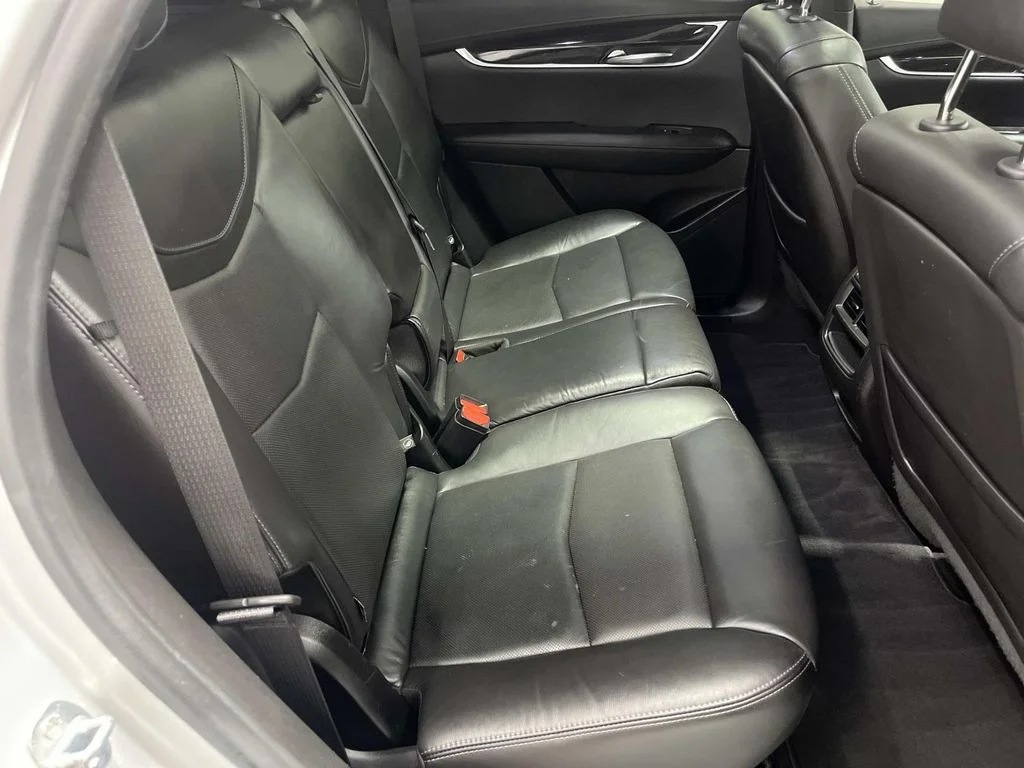 Used 2020 RADIANT SILVER METALLIC Cadillac Premium Luxury AWD image 28