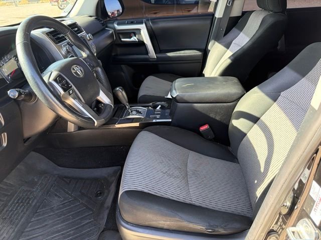 2018 Toyota 4Runner SR5 - Photo 6
