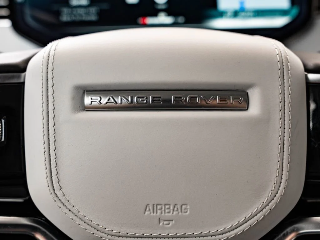 Used 2023 Gray Land Rover SE image 32