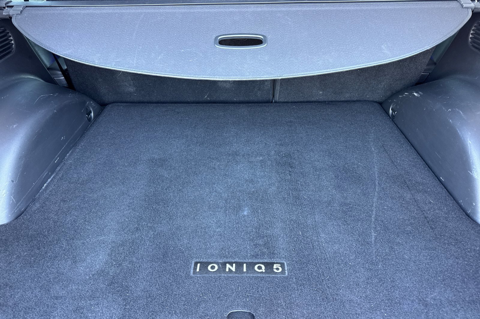 Certified Used 2024 Abyss Black Hyundai Limited image 15