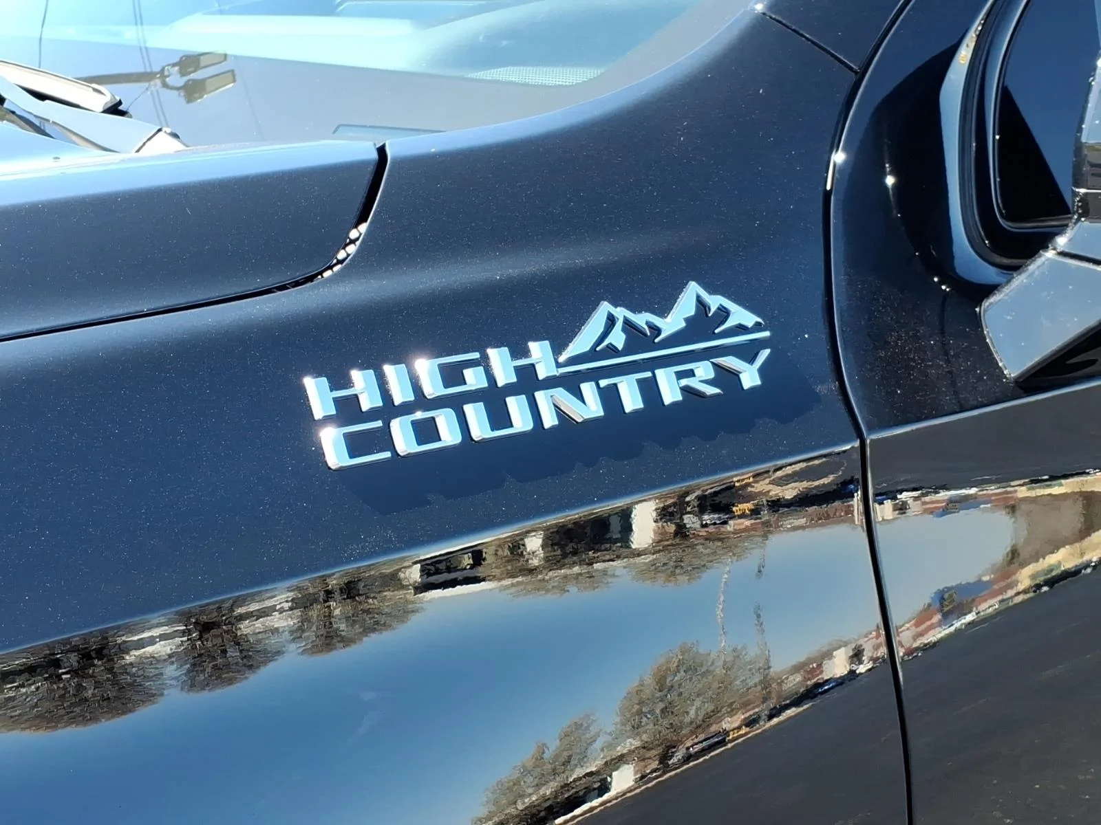Used 2024 Black Gba Chevrolet High Country image 13