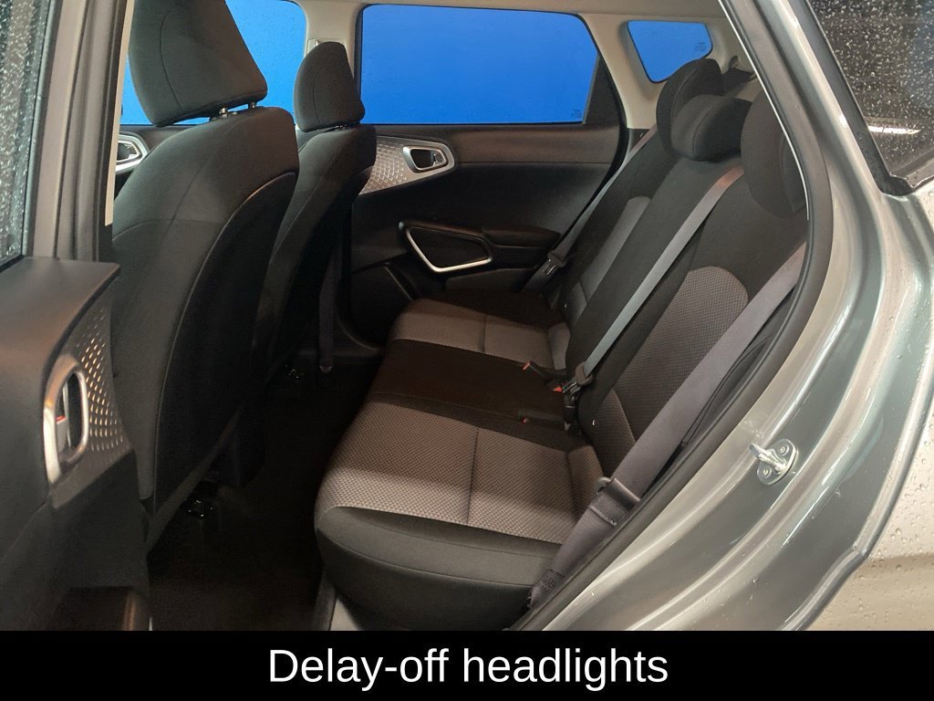 2025 Kia Soul LX - Photo 11