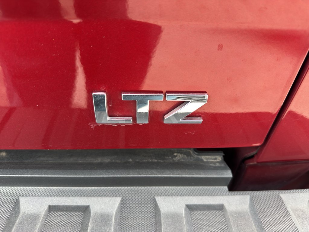 Used 2018 Cajun Red Tintcoat Chevrolet LTZ image 39
