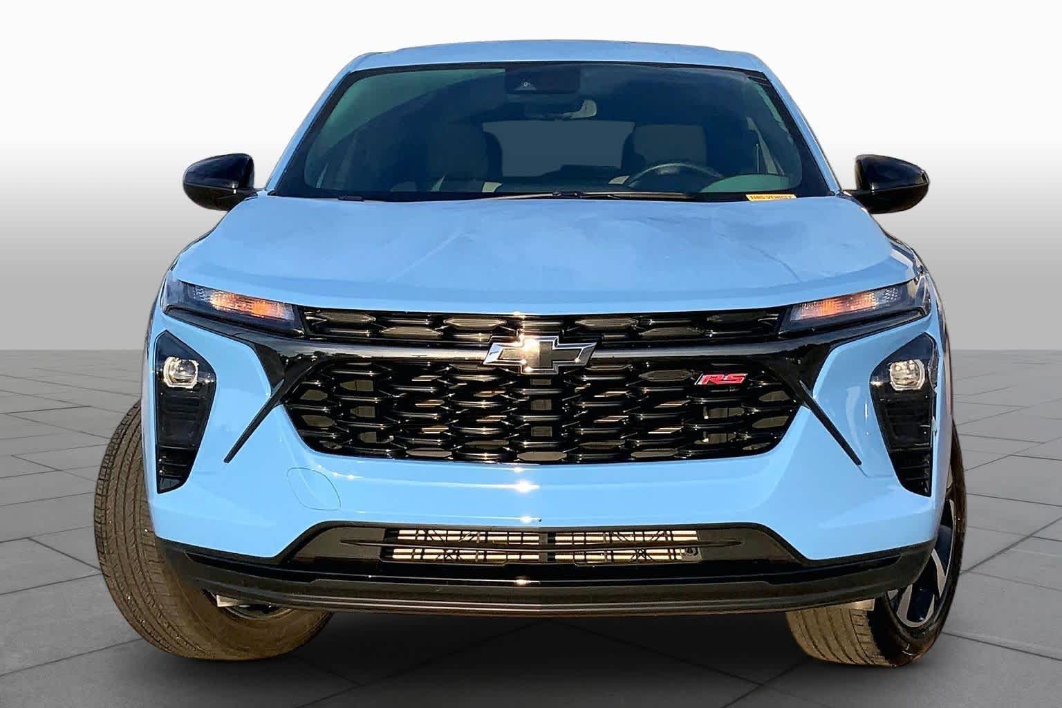 Used 2024 Fountain Blue Chevrolet 1RS image 4