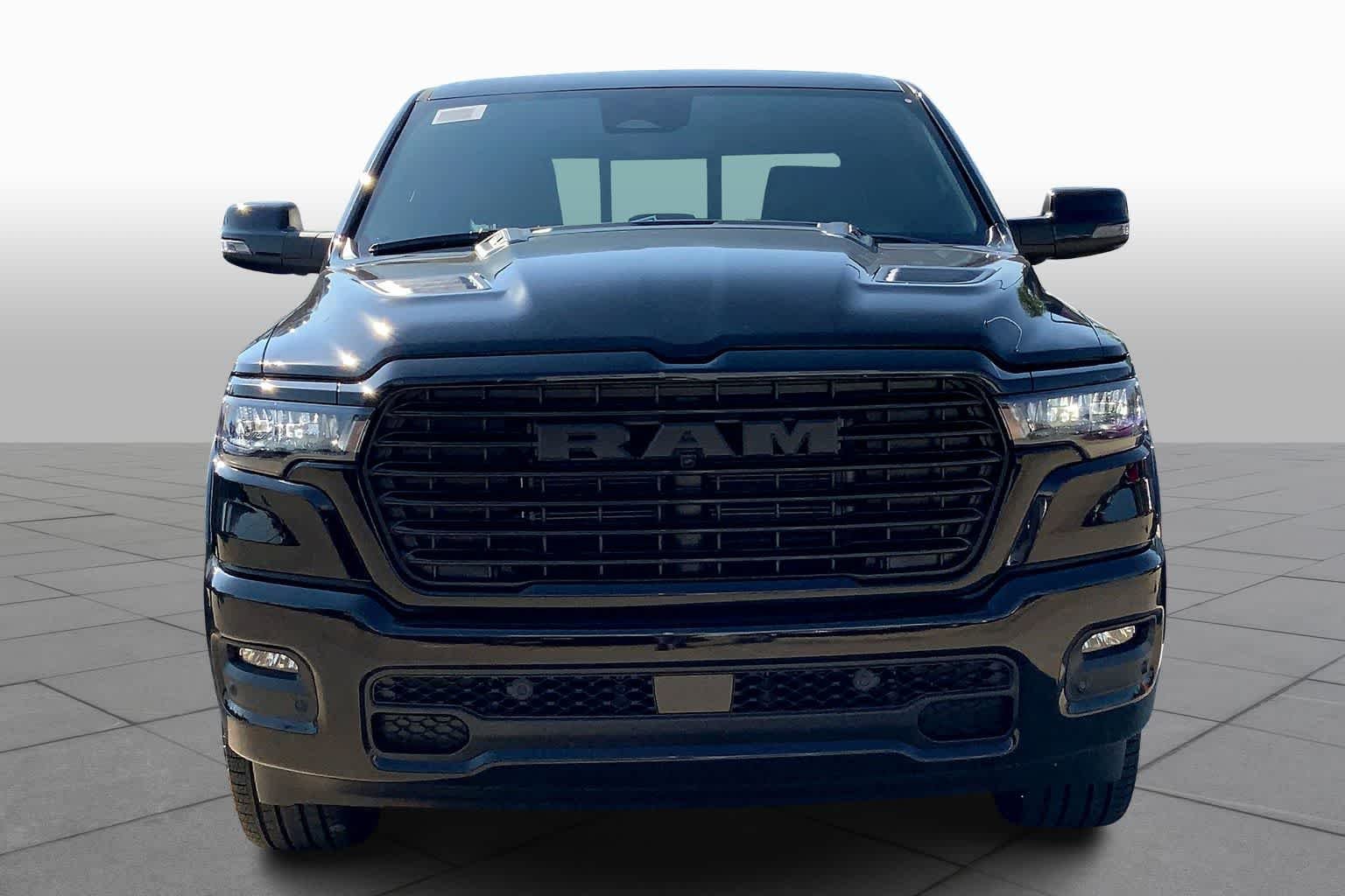 New 2026 Diamond Black Crystal Pearl-Coat Exterior Paint RAM Laramie image 3