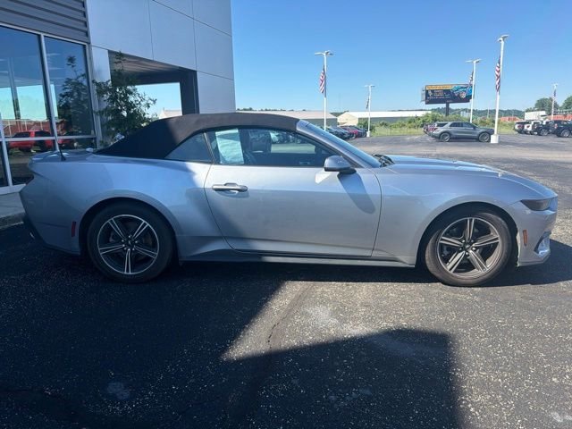 Used 2025 Iconic Silver Metallic Ford EcoBoost Premium image 2