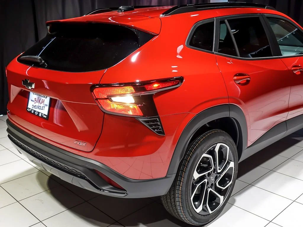 2026 Chevrolet Trax RS - Photo 8