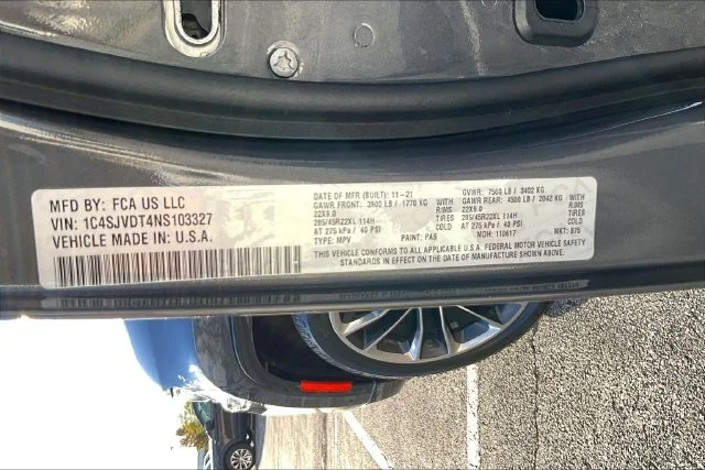 Certified Used 2022 Metallic Jeep Series III image 19
