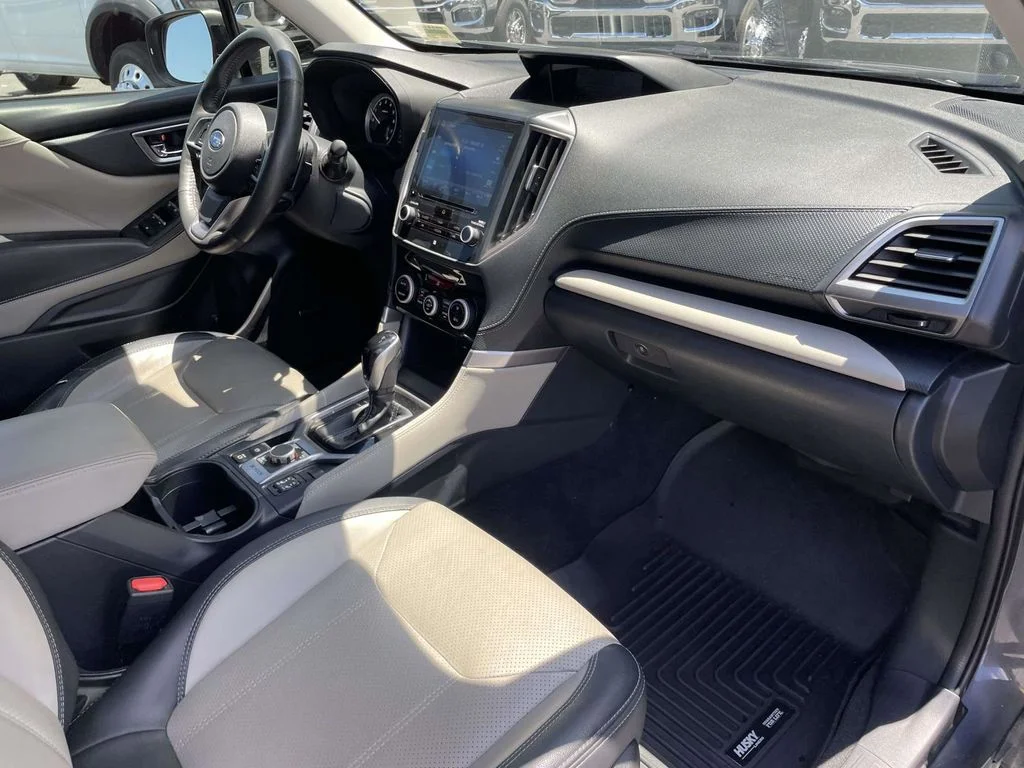 Used 2022 Gray Subaru Limited image 15