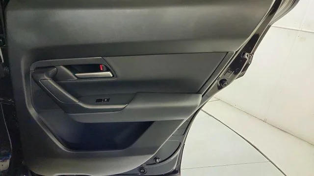 New 2026 Jet Black Mica Mazda 2.5 S Preferred AWD image 30
