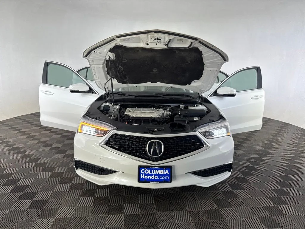 Used 2020  Acura 3.5L Technology Pkg image 12