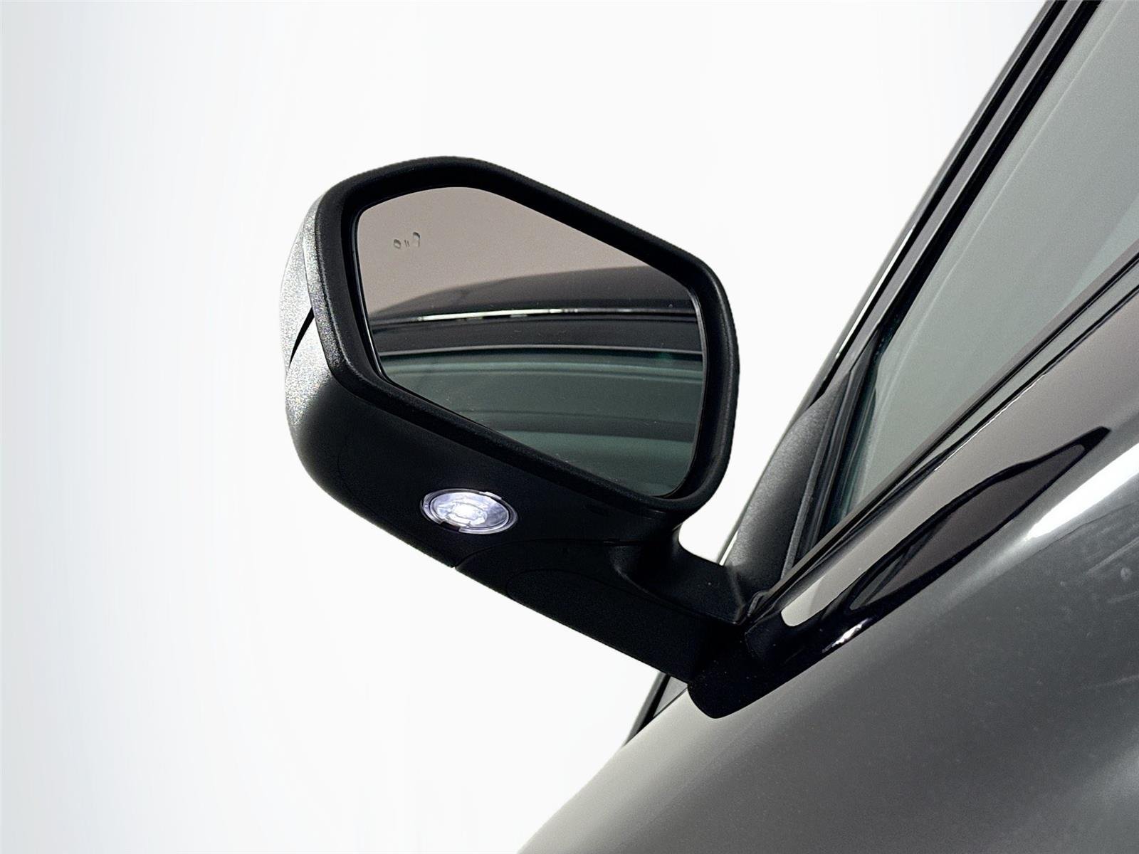 Used 2023 Agate Black Ford XLT image 5