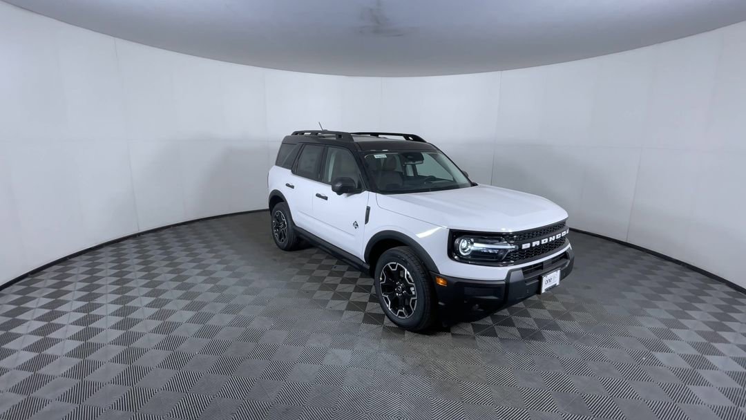 New 2026 Oxford White Ford Outer Banks image 2