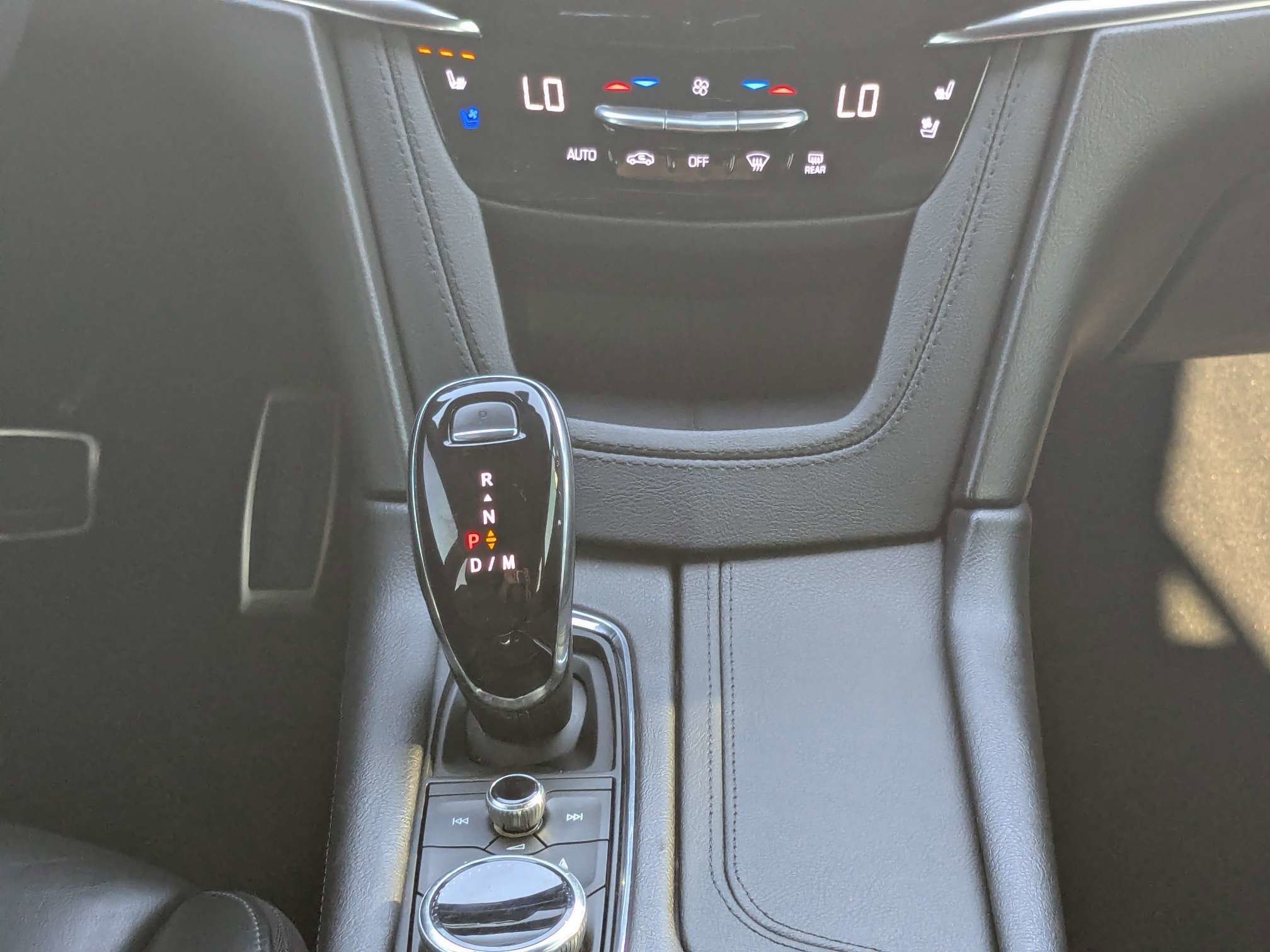 2023 Cadillac XT6 Sport - Photo 27