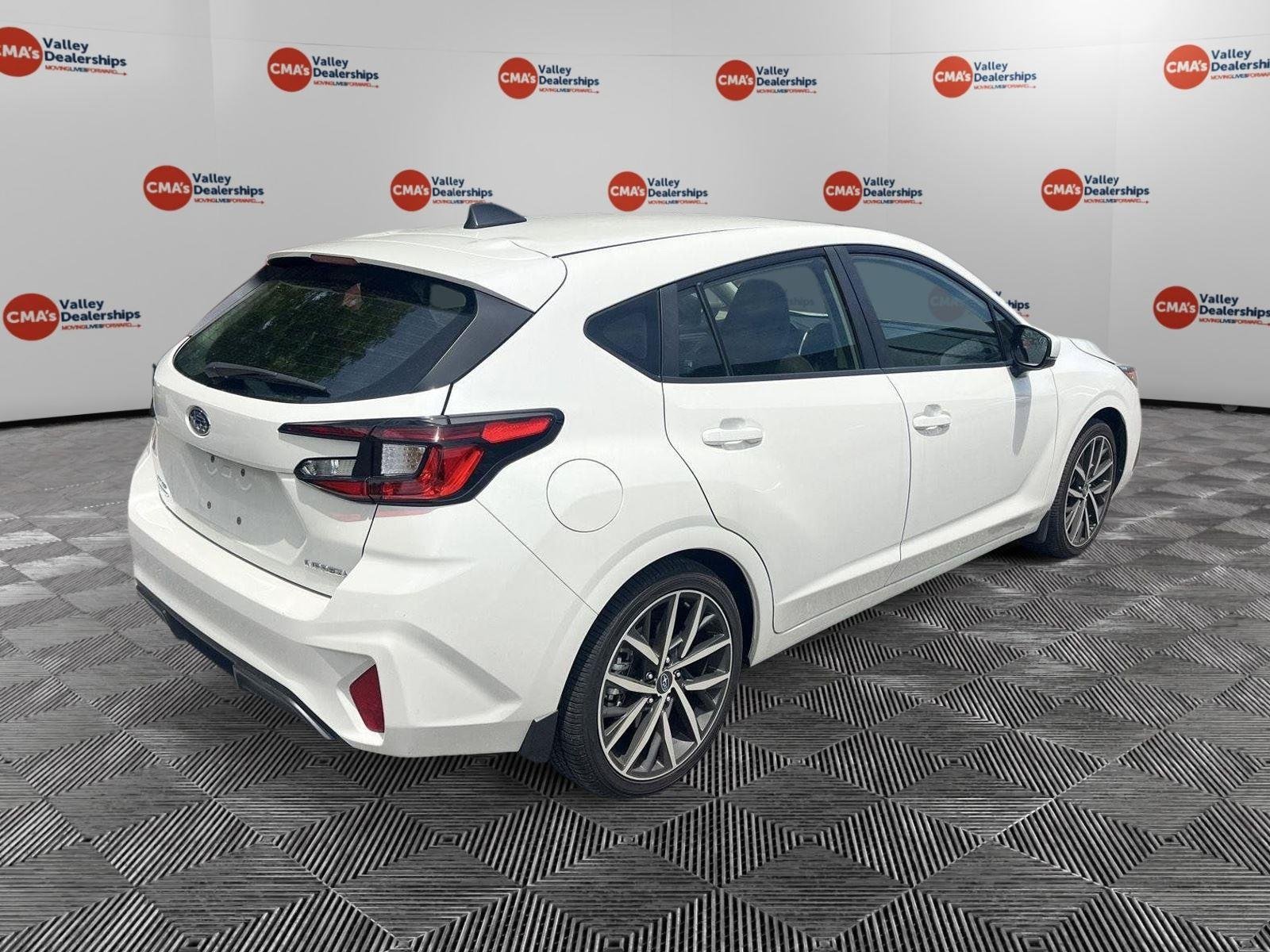 Used 2024  Subaru Sport image 21
