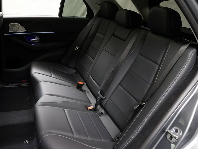 New 2026 Selenite Grey Metallic Mercedes-Benz GLE 450 image 41