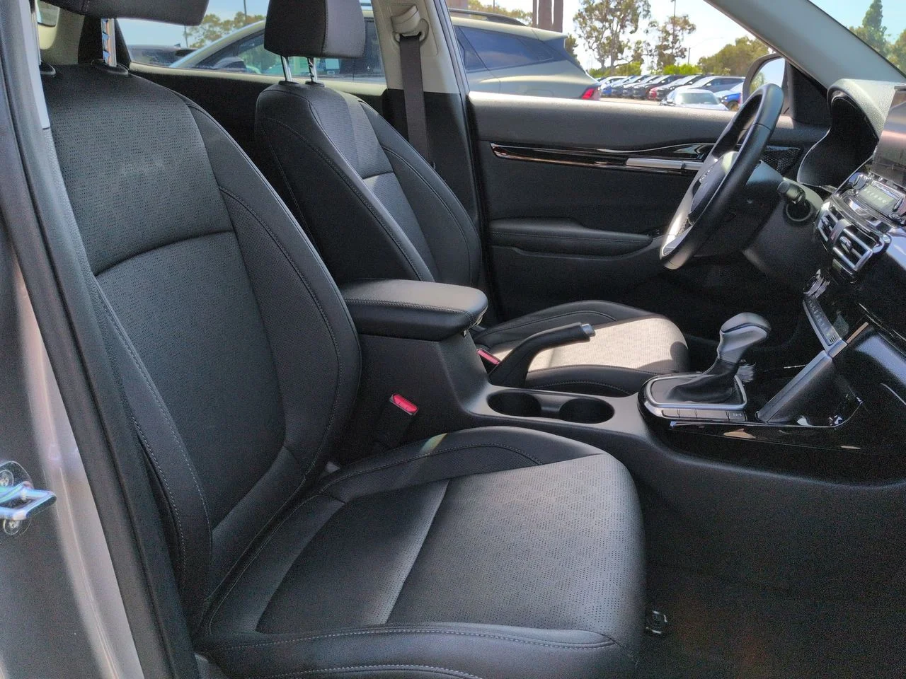 Certified Used 2022 Gravity Gray Kia EX image 29