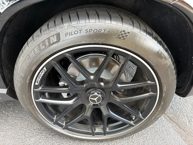 Used 2026 Black Mercedes-Benz 4MATIC®+ image 20