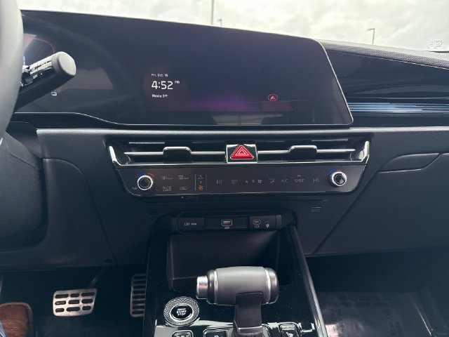Used 2024 Gray Kia EX Touring image 21