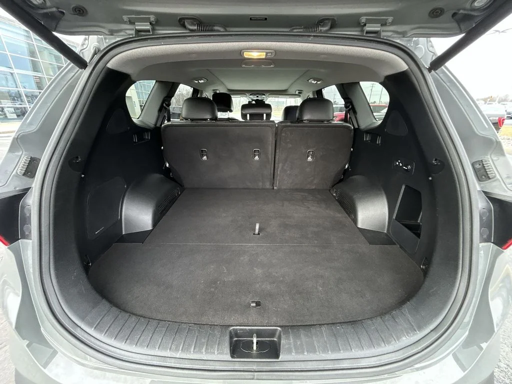 Used 2023 Gray Hyundai Limited image 30