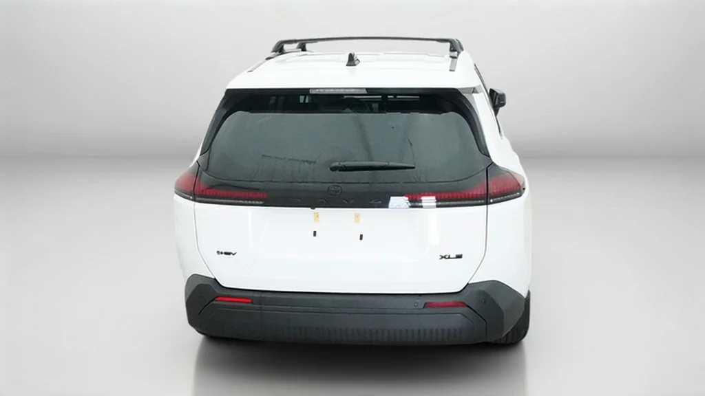 New 2026 Ice Cap Toyota XLE Premium image 12
