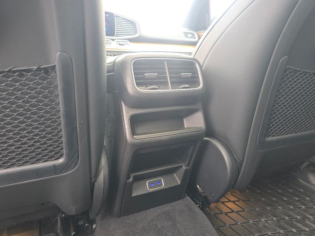 2025 Mercedes-Benz GLE GLE450E - Photo 26