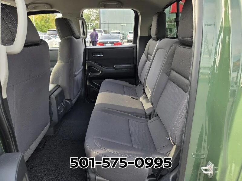 Used 2023 Green Metallic NISSAN CREW CAB 4X2 SV AUTO LONG BED image 13
