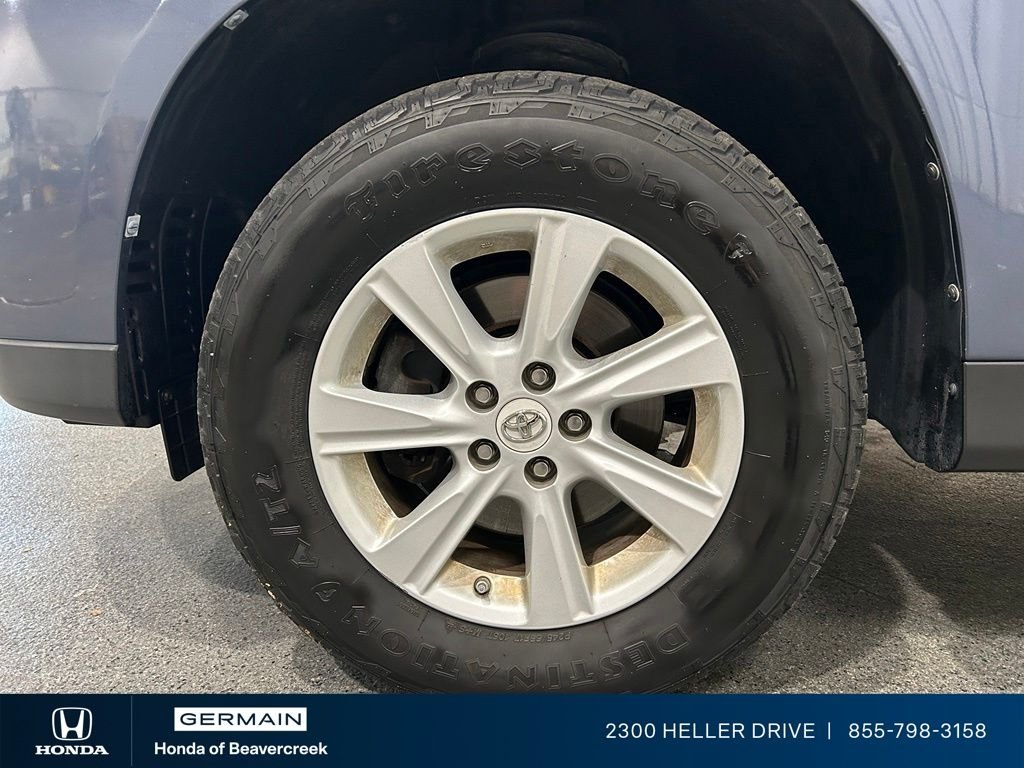 Used 2012 Shoreline Mist Toyota SE image 13