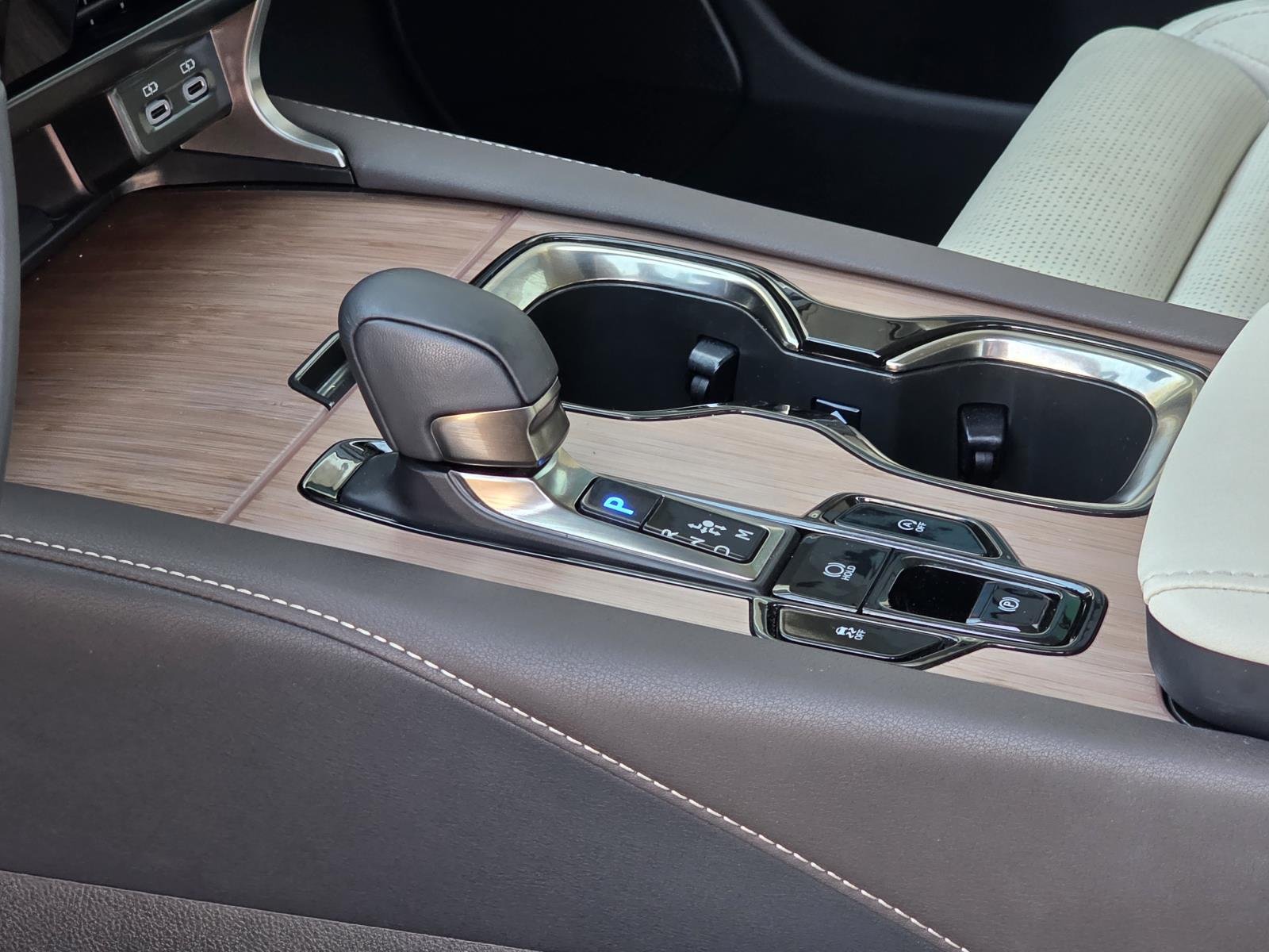 Certified Used 2023 Copper Lexus 350 Luxury image 26