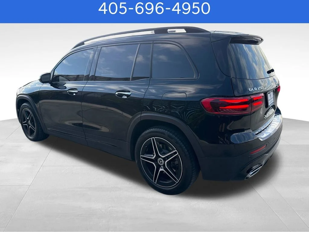 Pre-Owned 2024 Mercedes-Benz GLB 250