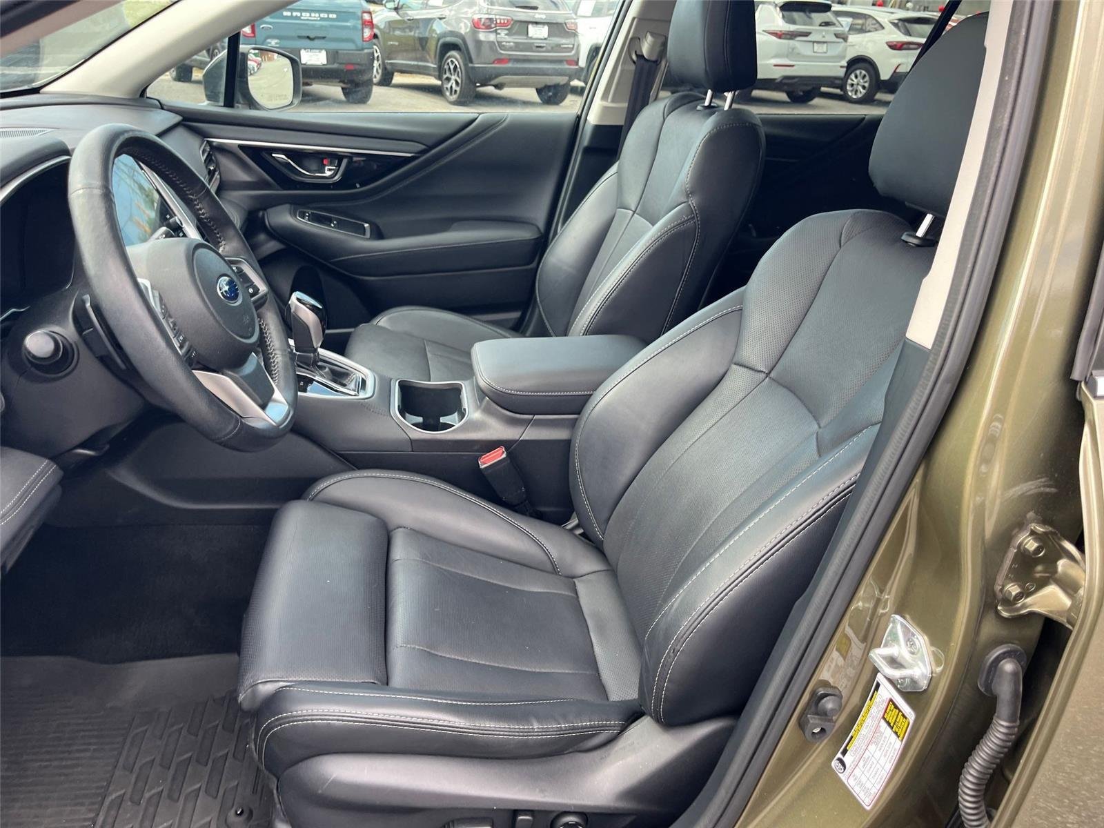 Used 2023 Autumn Green Metallic Subaru Limited image 15