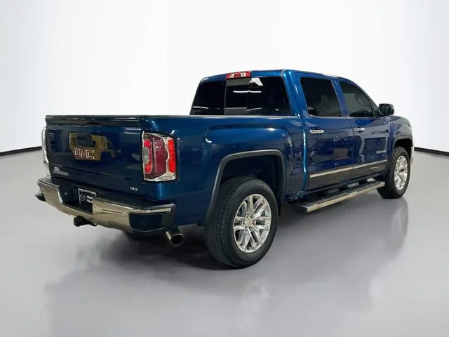 Used 2018 STONE BLUE METALLIC GMC SLT image 6