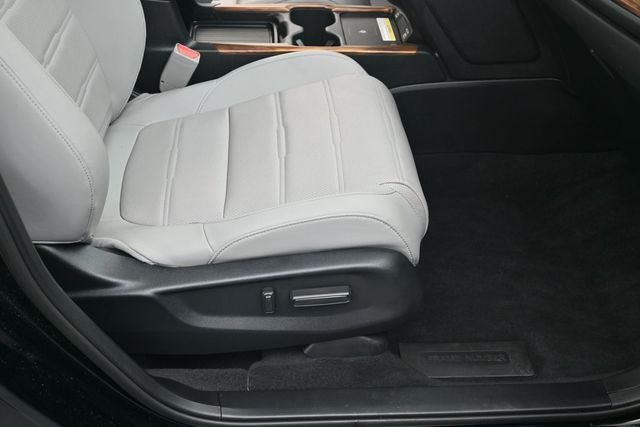 2022 Honda CR-V Touring - Photo 32