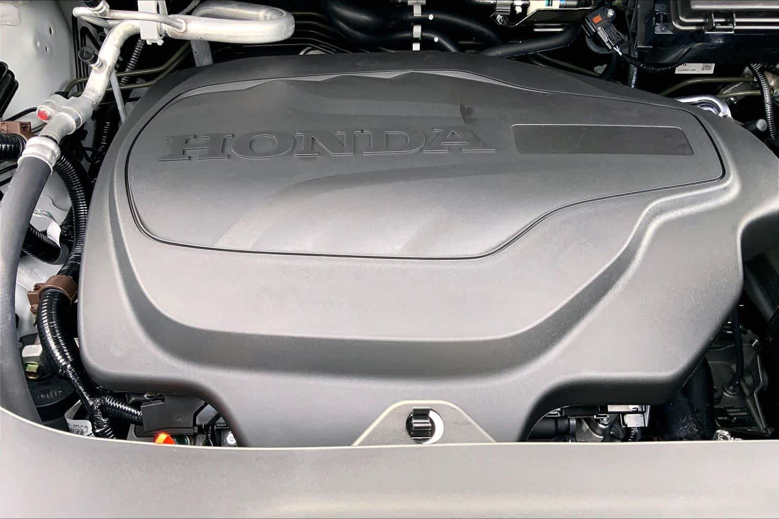 New 2026 Platinum White Pearl Honda RTL image 17