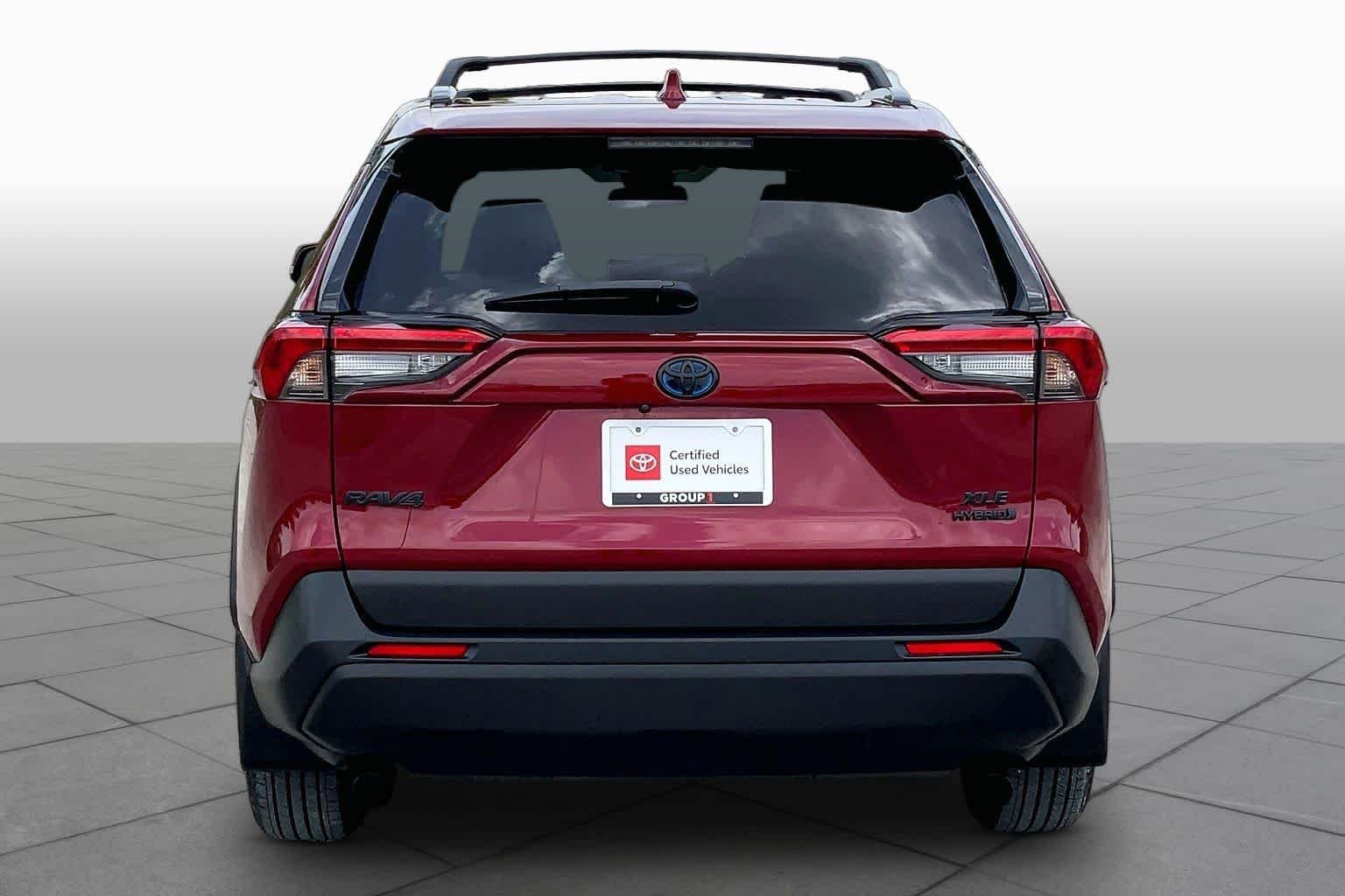 Used 2024 Ruby Flare Pearl Toyota Hybrid XLE Premium image 5