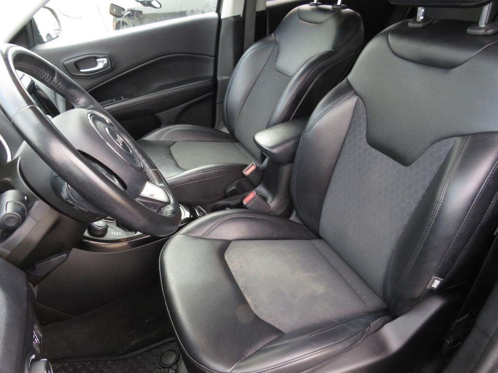 Used 2019 Granite Crystal Metallic Clear Jeep Altitude image 22