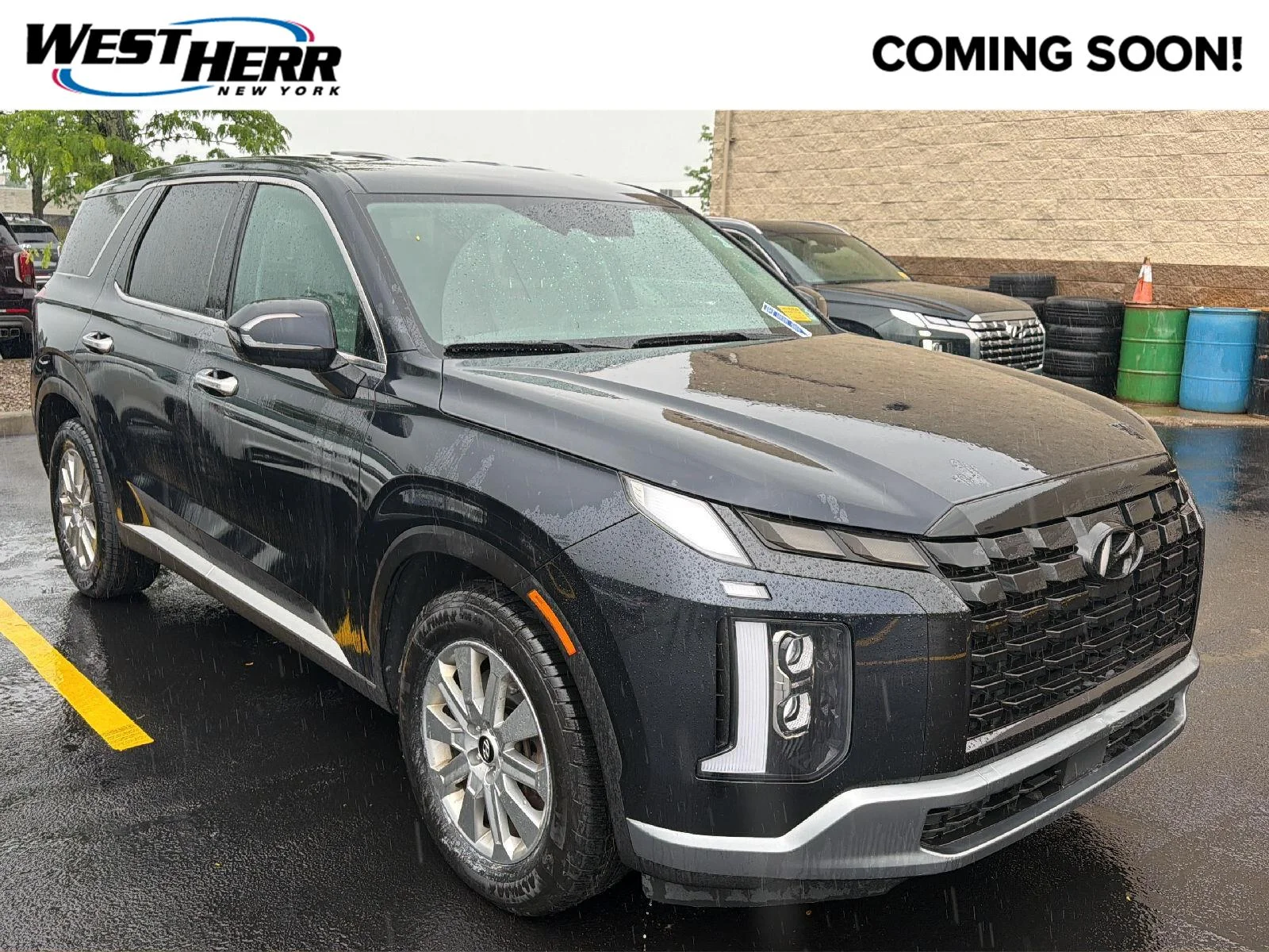 Used 2023 Moonlight Cloud Hyundai SE image 1