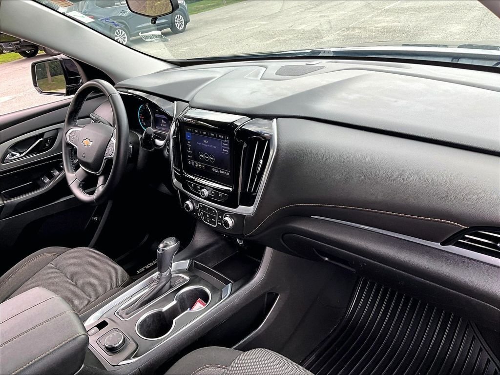 Used 2020 Black Chevrolet LT image 14