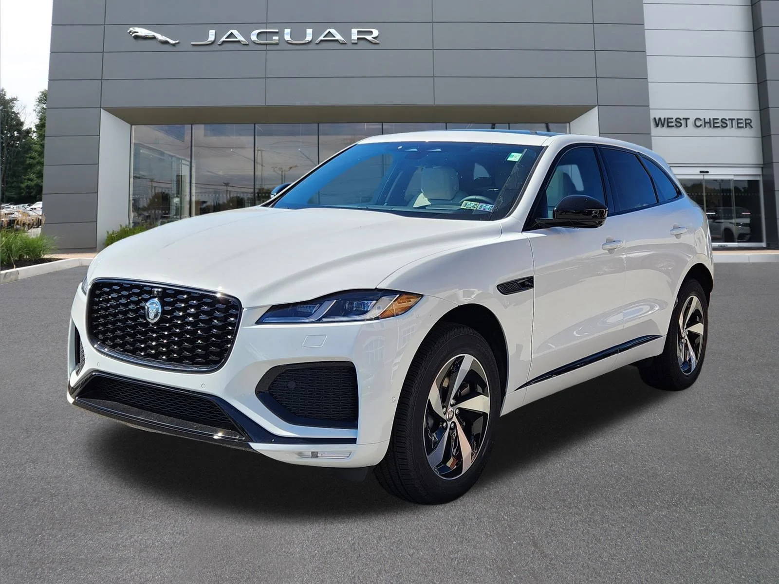 2026 Jaguar F-PACE P250 R-Dynamic S's photo