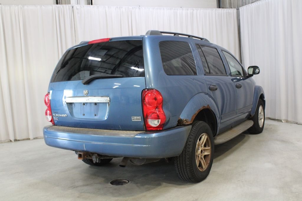 Used 2004 Blue Dodge SLT image 25