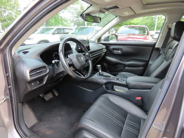 Certified Used 2024 Modern Steel Metallic Honda EX-L image 2