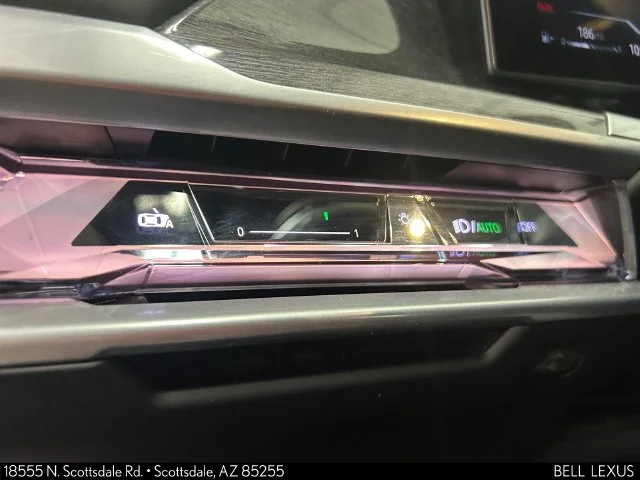 Used 2023 Gray BMW 760i xDrive image 28