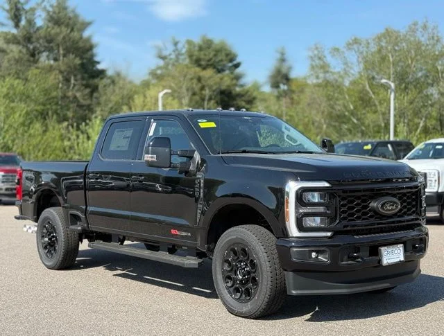 2026 Ford F-250 Lariat 4x4 Crew Cab 6-3/4' Box's photo