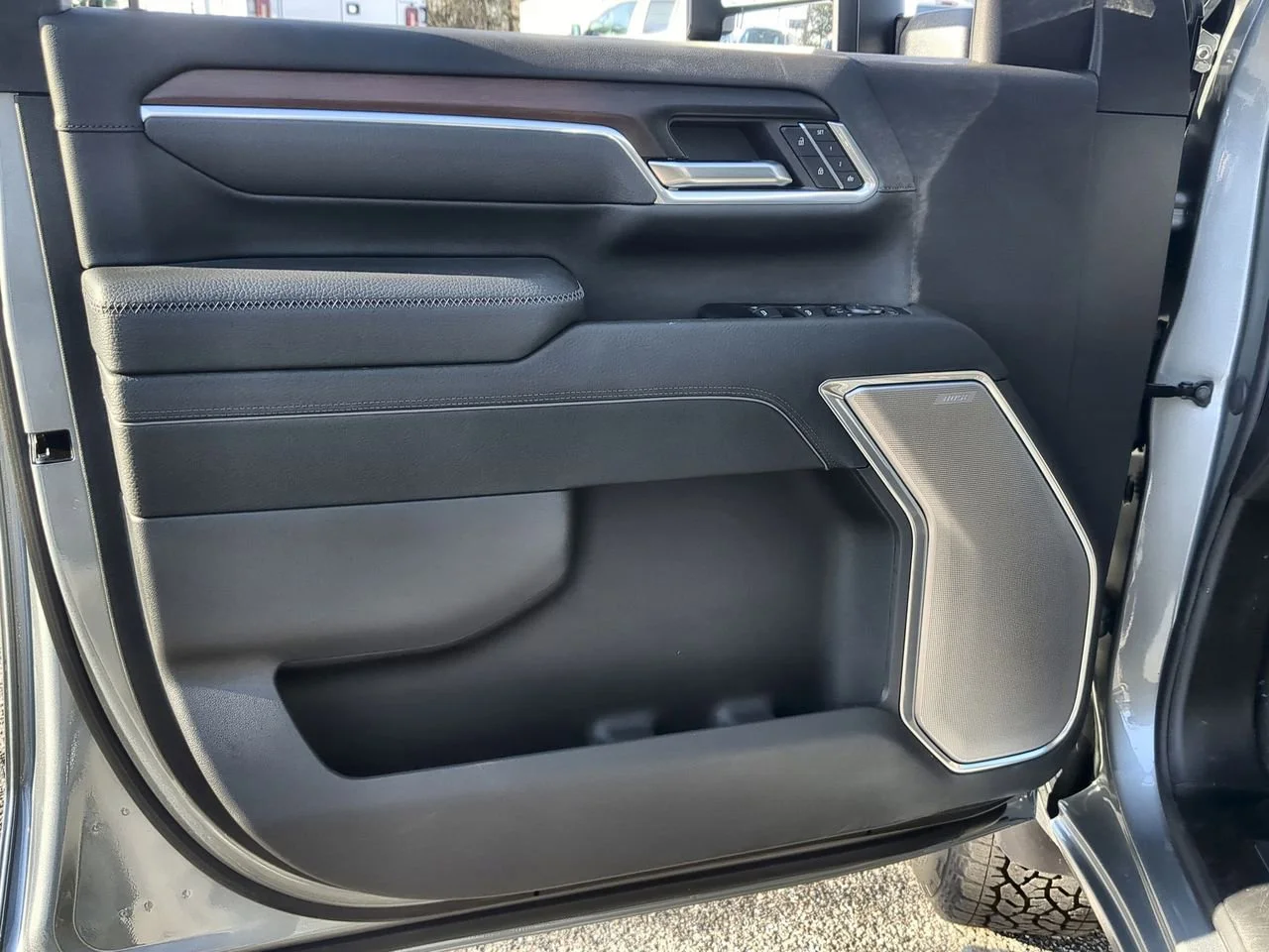 New 2026 Sterling Metallic GMC Denali image 23