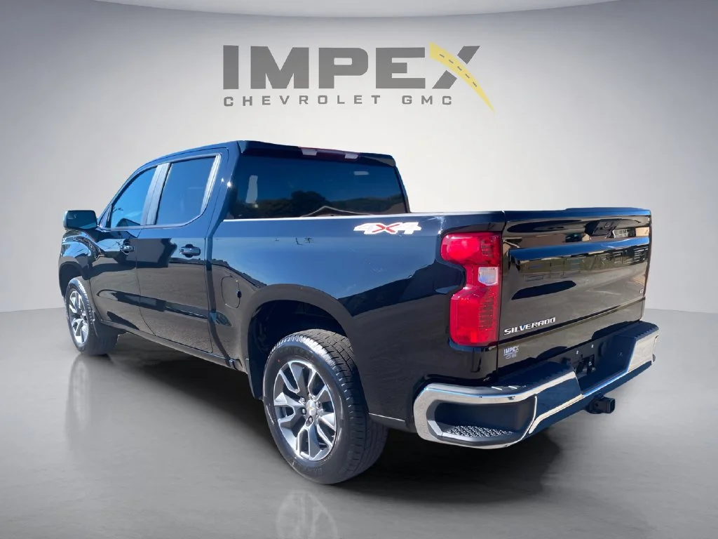 Used 2024 Black Chevrolet LT (2FL) image 3