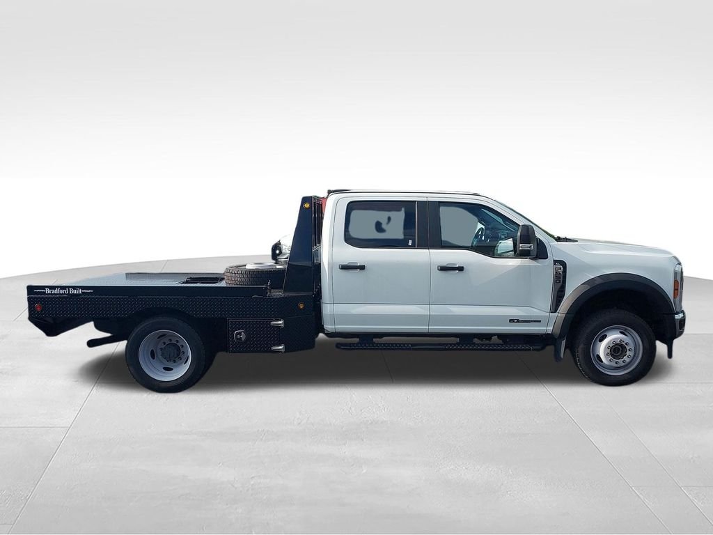 Used 2025 White Ford XL image 6