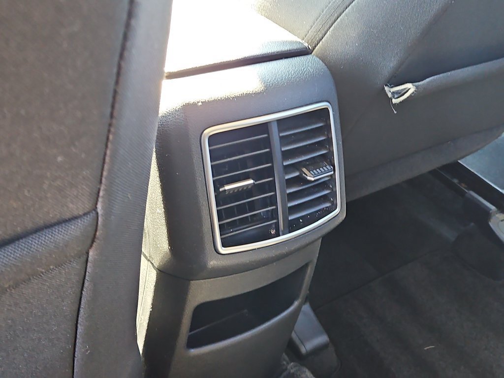 Used 2024 Gravity Gray Kia LX image 11
