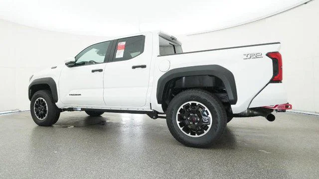 2025 Toyota Tacoma TRD Off Road - Photo 12