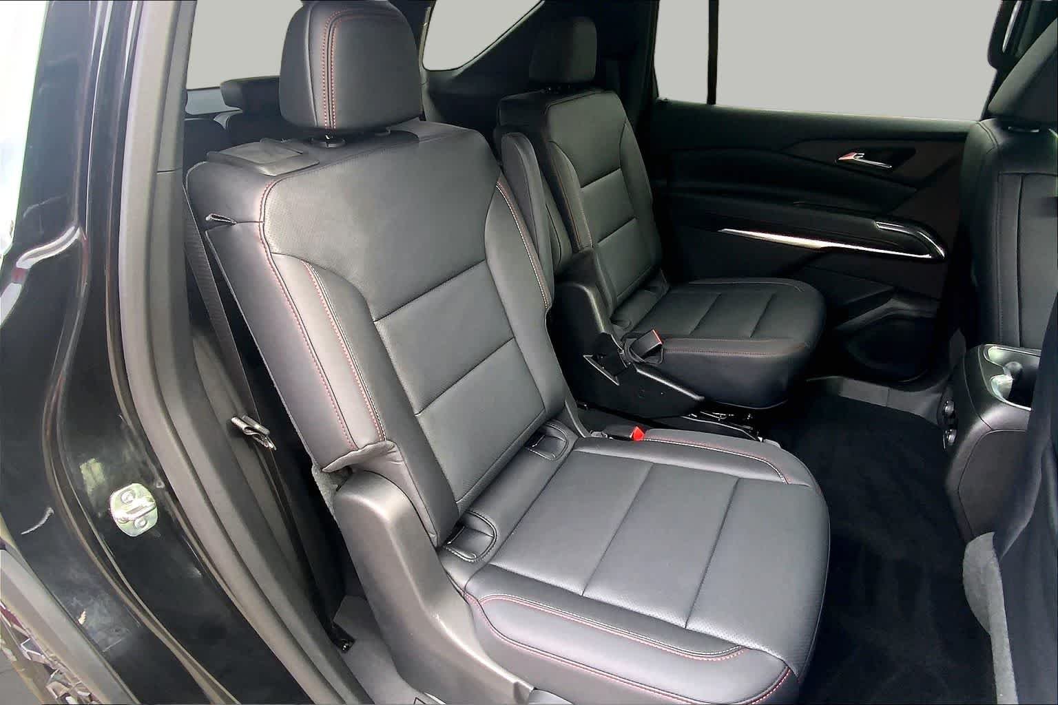 Used 2026 Mosaic Black Metallic Chevrolet AWD Z71 image 19